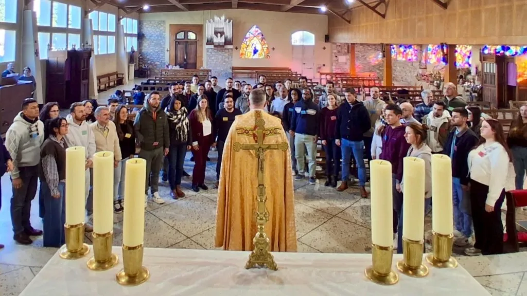 Célébration liturgique des fiançailles et bénédiction.